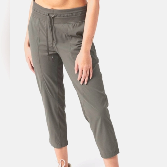 lululemon athletica Pants - Lululemon Dance Studio Mid-Rise Green- Grey Cropped Pants Size 6